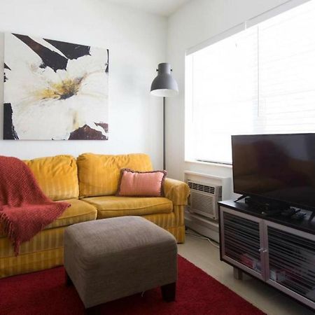 Lambert Family Beach Apartments - Unit 1 포트 로더데일 외부 사진