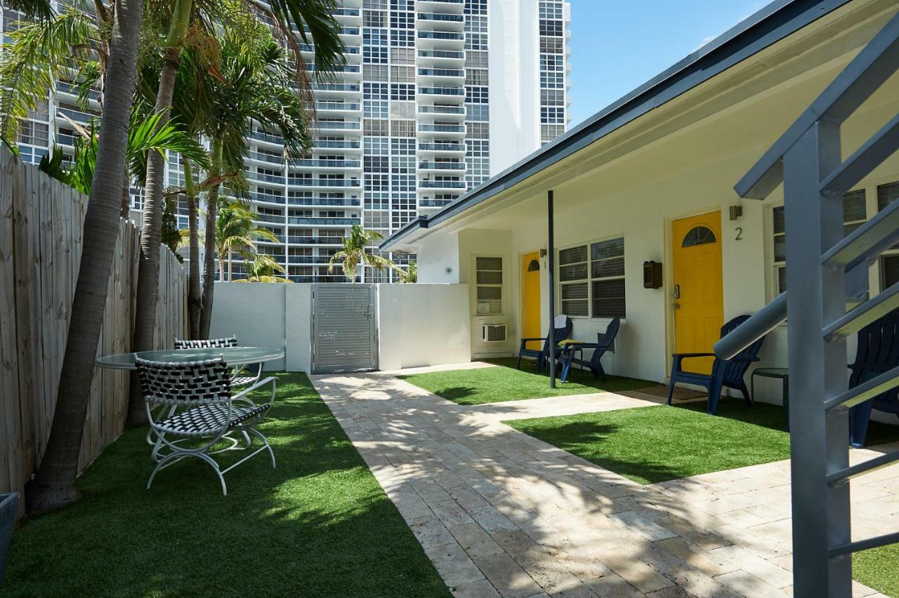 Lambert Family Beach Apartments - Unit 1 포트 로더데일 외부 사진