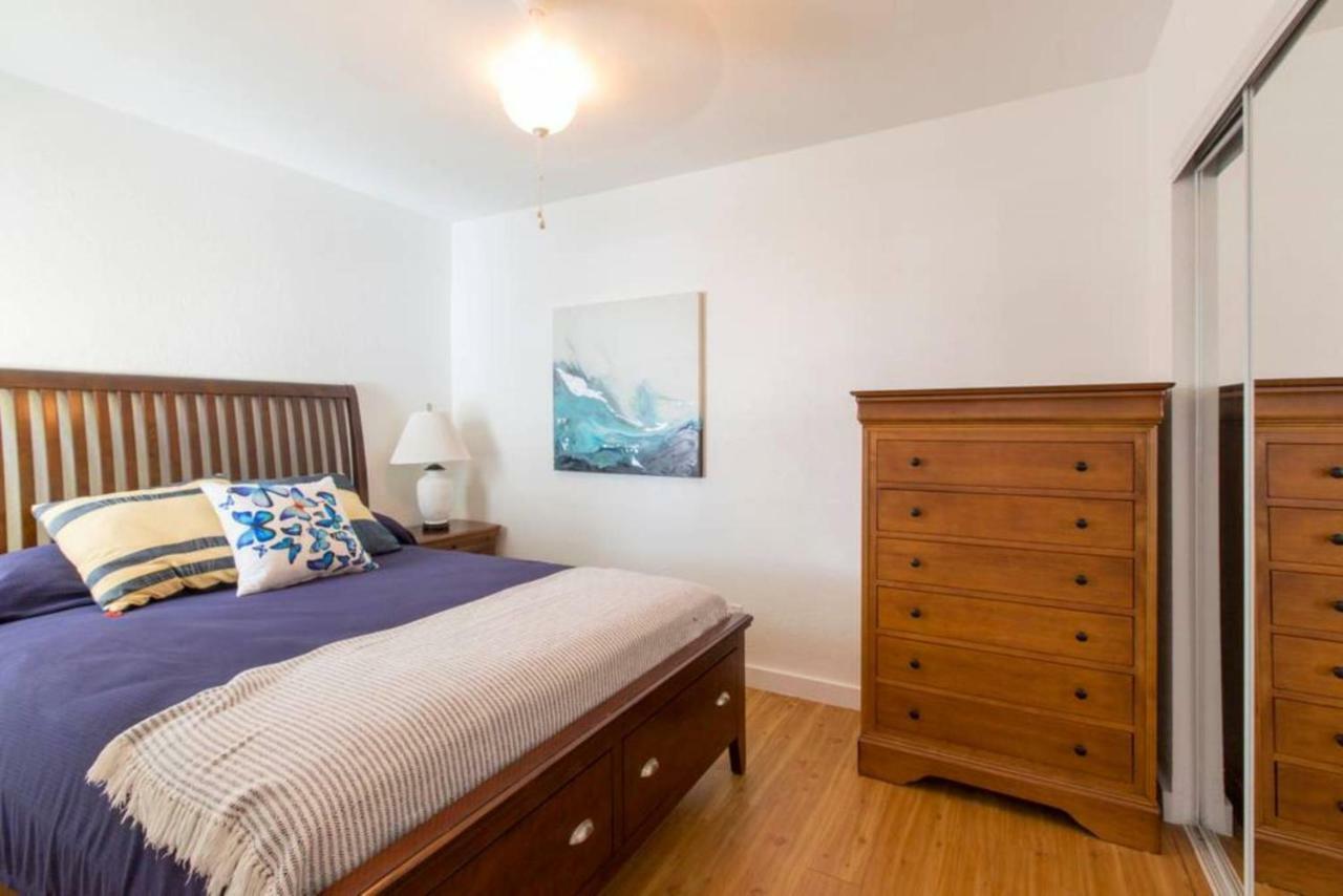 Lambert Family Beach Apartments - Unit 1 포트 로더데일 외부 사진